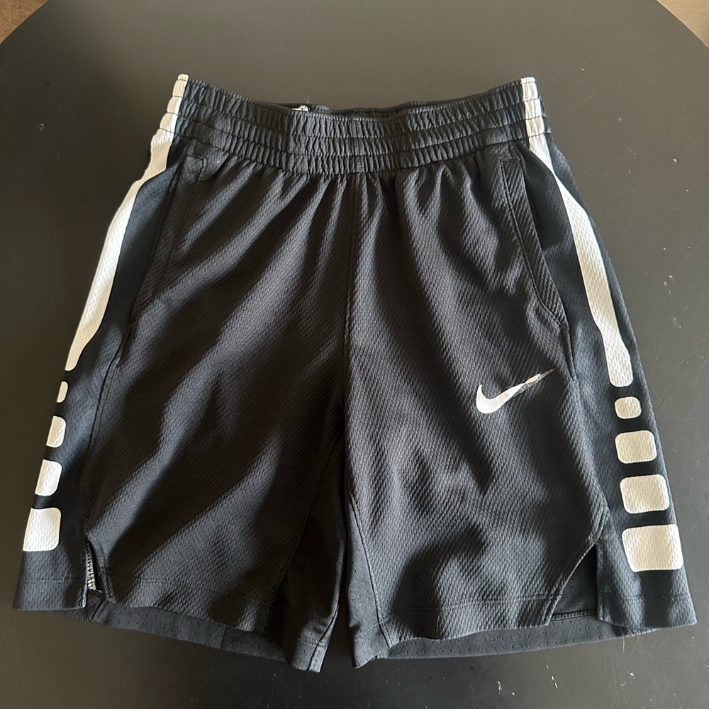 Nike Dri-Fit Boys Athletic Shorts Size S